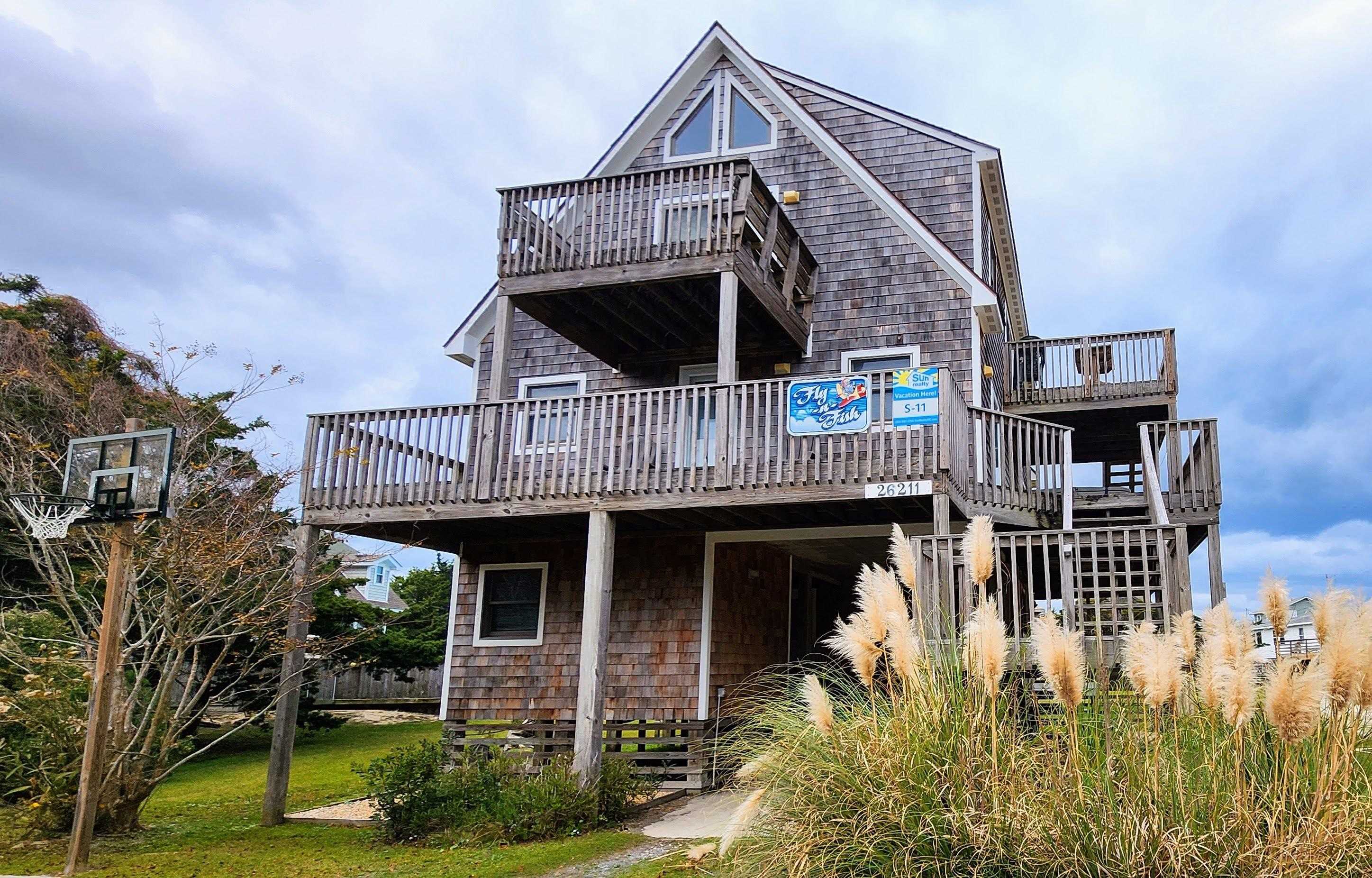 26211 Bluebeard Road Salvo, NC 27982 - Photo 1 of 21 Gallery Image 1