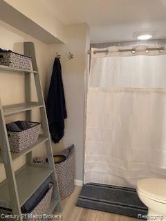 6444 Elms Road Swartz Creek, MI 48473 - Photo 34 of 47 6444 elms basement bath 5.jpg