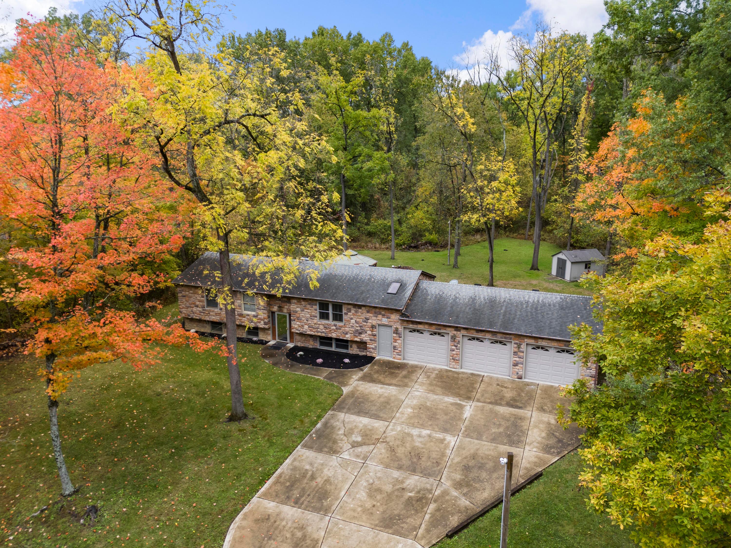 8106 Clouse Road New Albany, OH 43054 - Photo 2 of 47 Over Two Acres