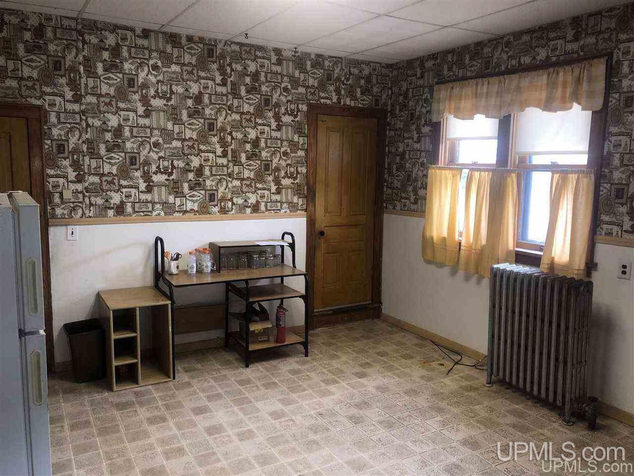 618 North 3rd Street Ishpeming, MI 49849 - Photo 6 of 38