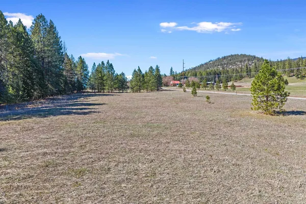 $380,000 | 2068 Addy-Gifford Road, Addy, WA 99101