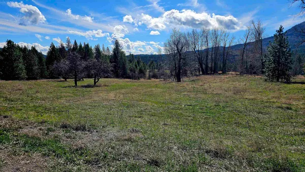 $380,000 | 2068 Addy-Gifford Road, Addy, WA 99101