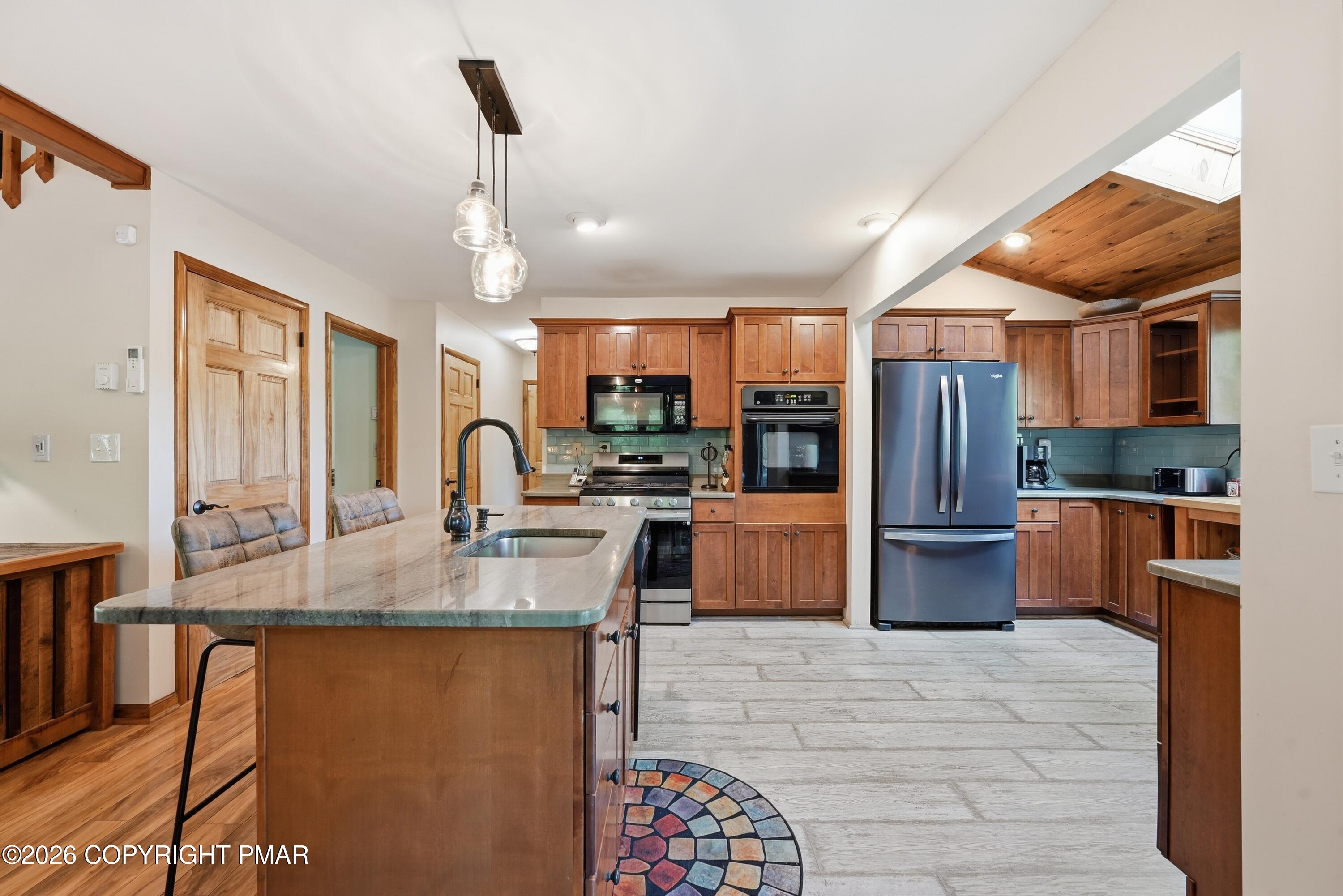 342 Gold Key Road Milford, PA 18337 - Photo 10 of 47 027-019_DSC_8768