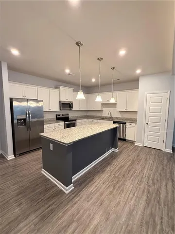 $2,000 | 247 Centennial Circle, Canton, GA 30114