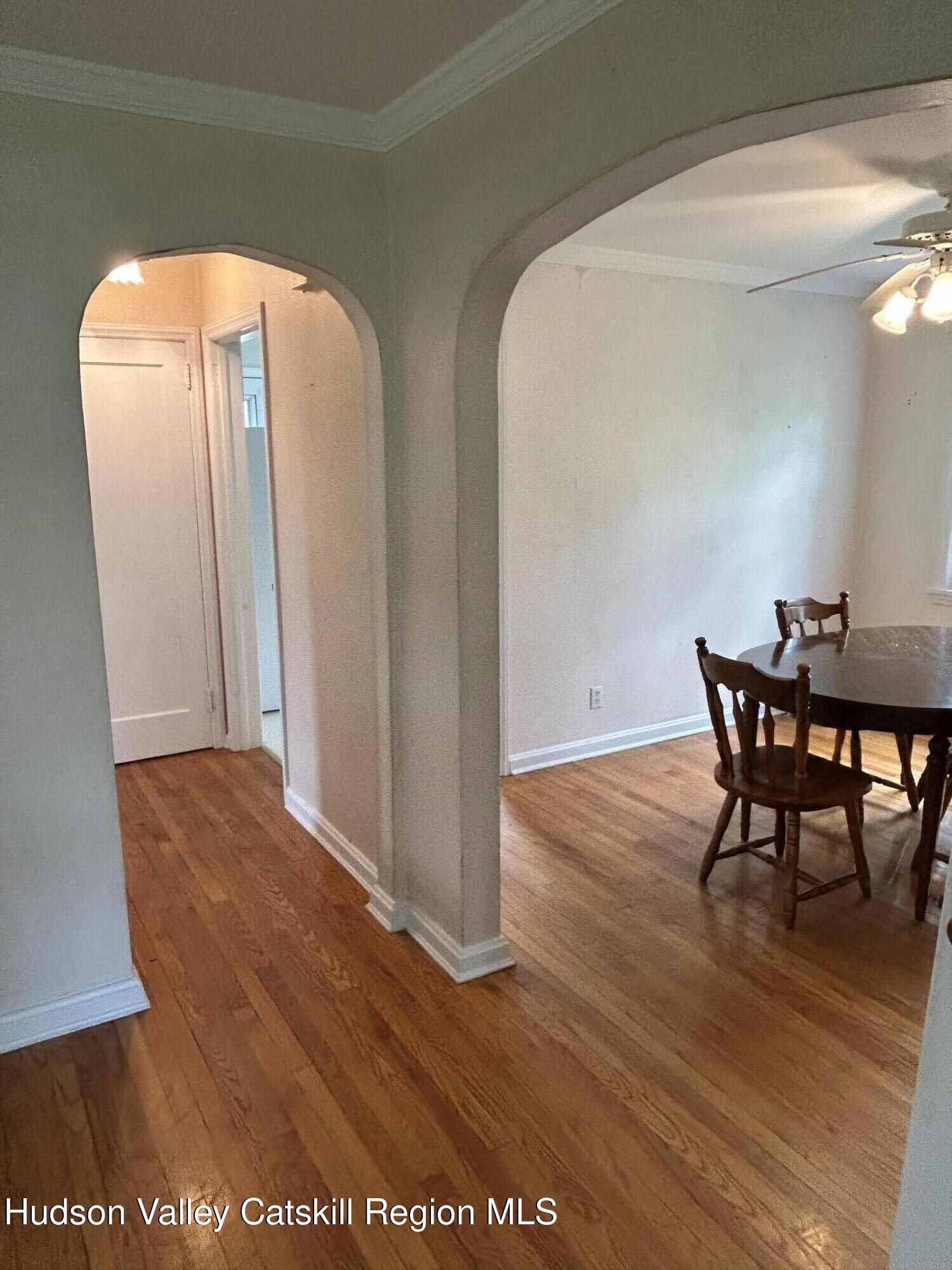 969 Blue Mountain Road Saugerties, NY 12477 - Photo 5 of 23 Curved doorways