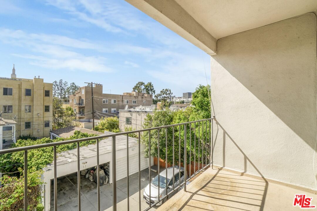 1677 Westholme Avenue Los Angeles, CA 90024 - Photo 26 of 43 a view of a balcony with city view