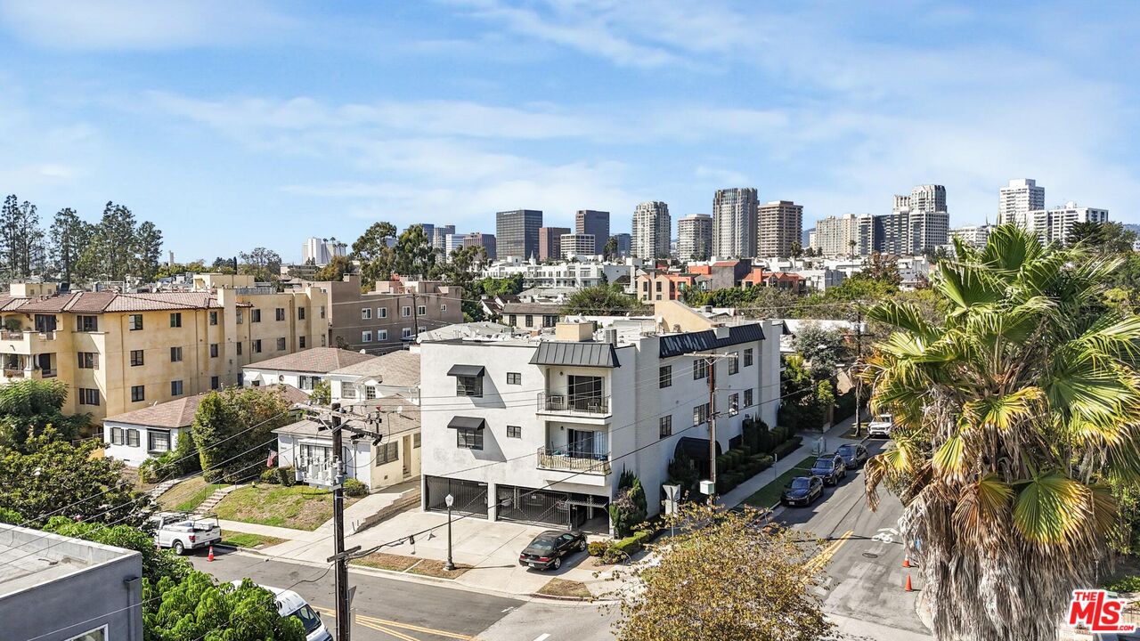 1677 Westholme Avenue Los Angeles, CA 90024 - Photo 40 of 43 a large building with a city view