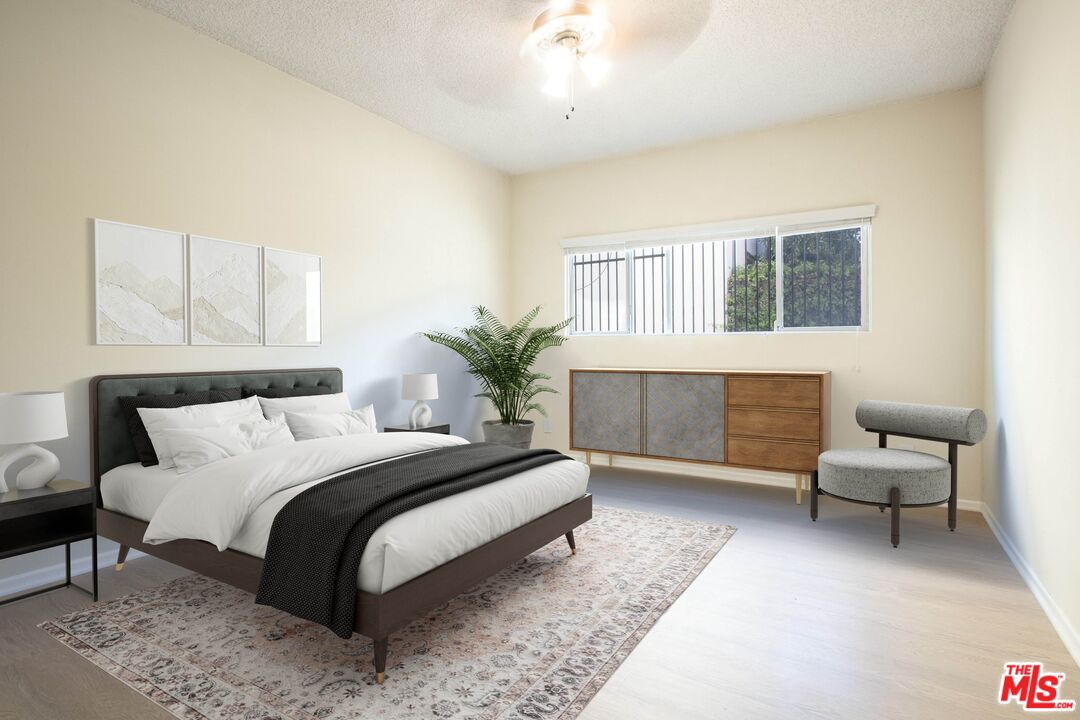 1677 Westholme Avenue Los Angeles, CA 90024 - Photo 9 of 43