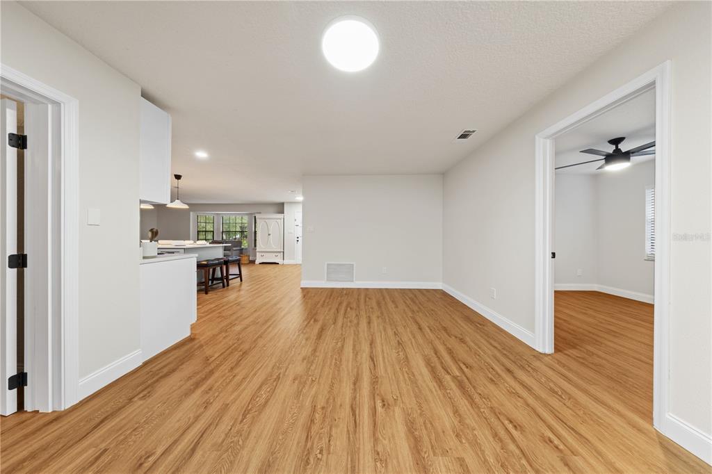 3252 Oak Point Circle St. Cloud, FL 34771 - Photo 28 of 46