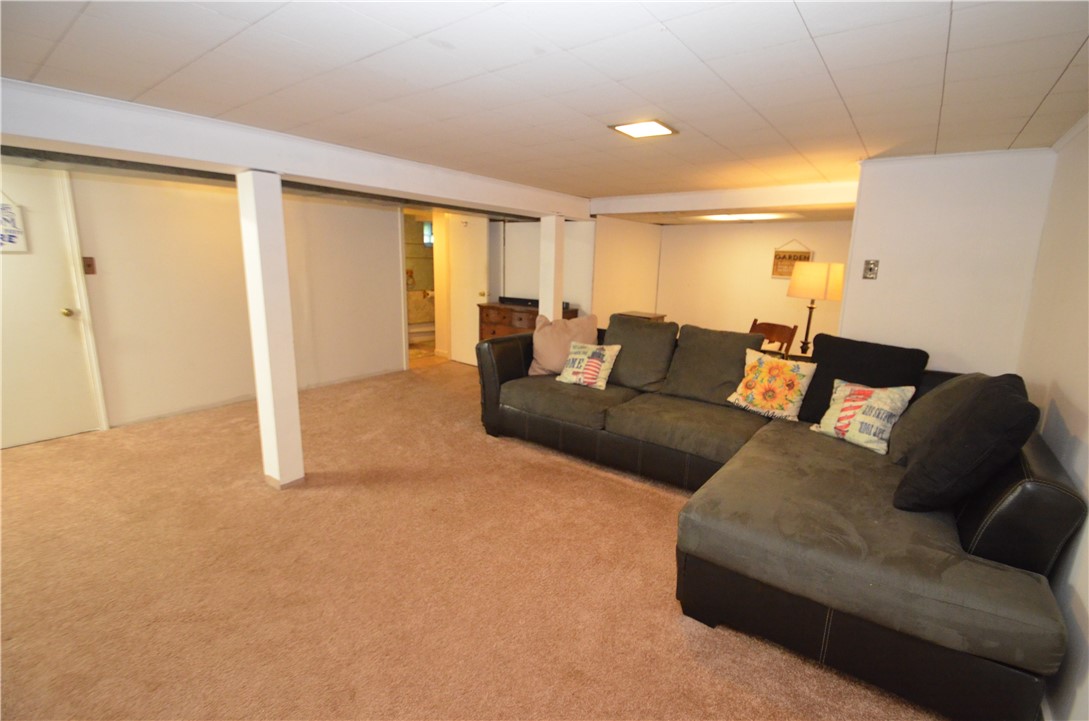 225 Hildegarde Road Greece, NY 14626 - Photo 15 of 19 Gallery Image 15