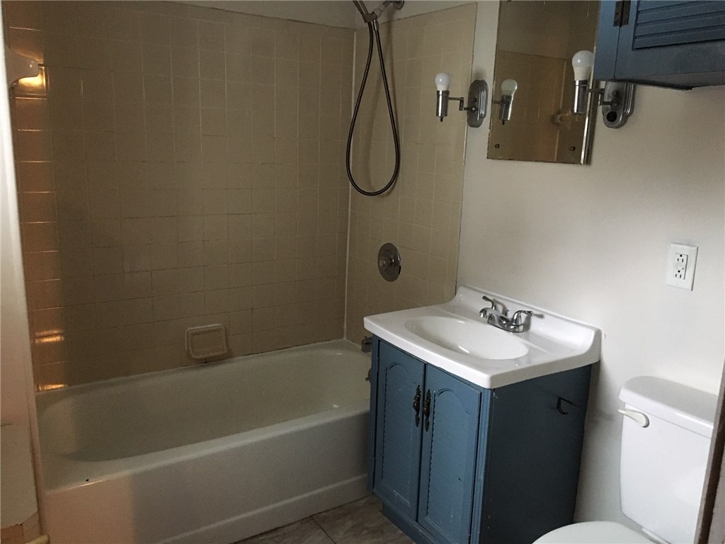 715 3rd Avenue Woonsocket, RI 02895 - Photo 11 of 11 Gallery Image 11