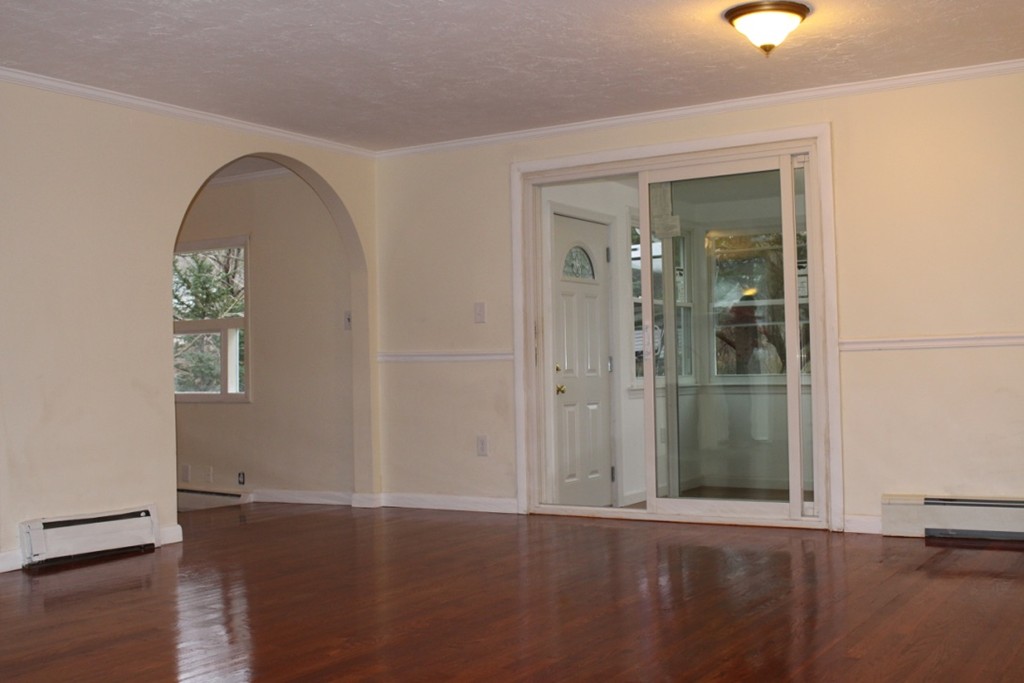 22 Lilian Road Framingham, MA 01701 - Photo 15 of 18 Gallery Image 15