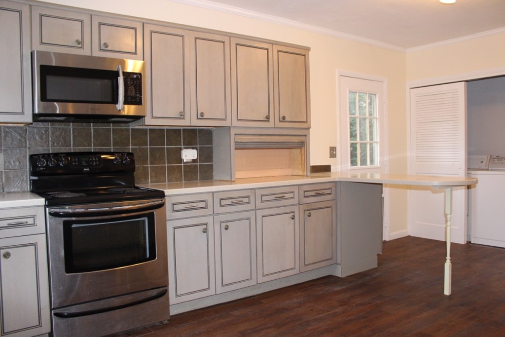 22 Lilian Road Framingham, MA 01701 - Photo 10 of 18 Gallery Image 10