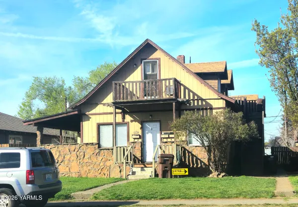 $419,900 | 408 North 5th Avenue, Yakima, WA 98902