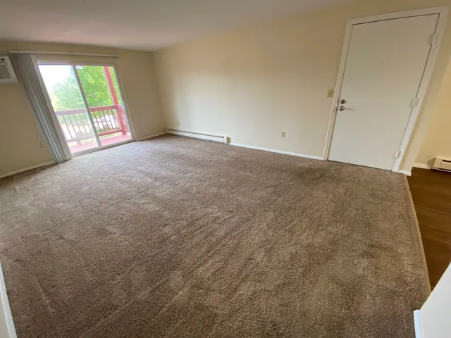 $2,052 | 95 Powers Street, Unit 84, Milford, NH 03055