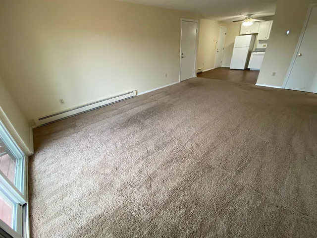 $2,052 | 95 Powers Street, Unit 84, Milford, NH 03055