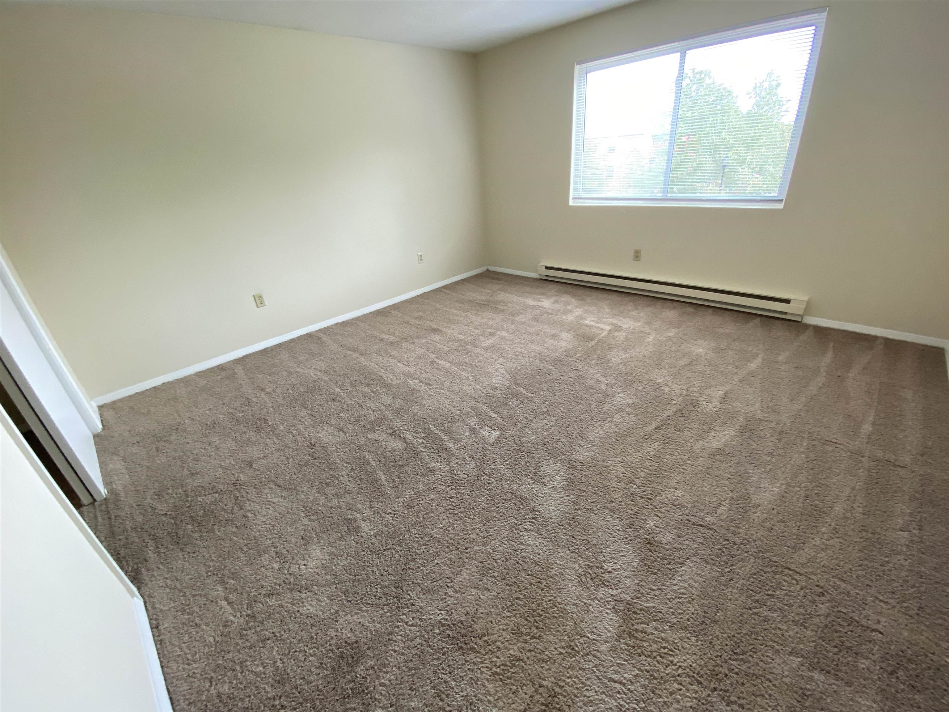 95 Powers Street, Unit 84 Milford, NH 03055 - Photo 19 of 40