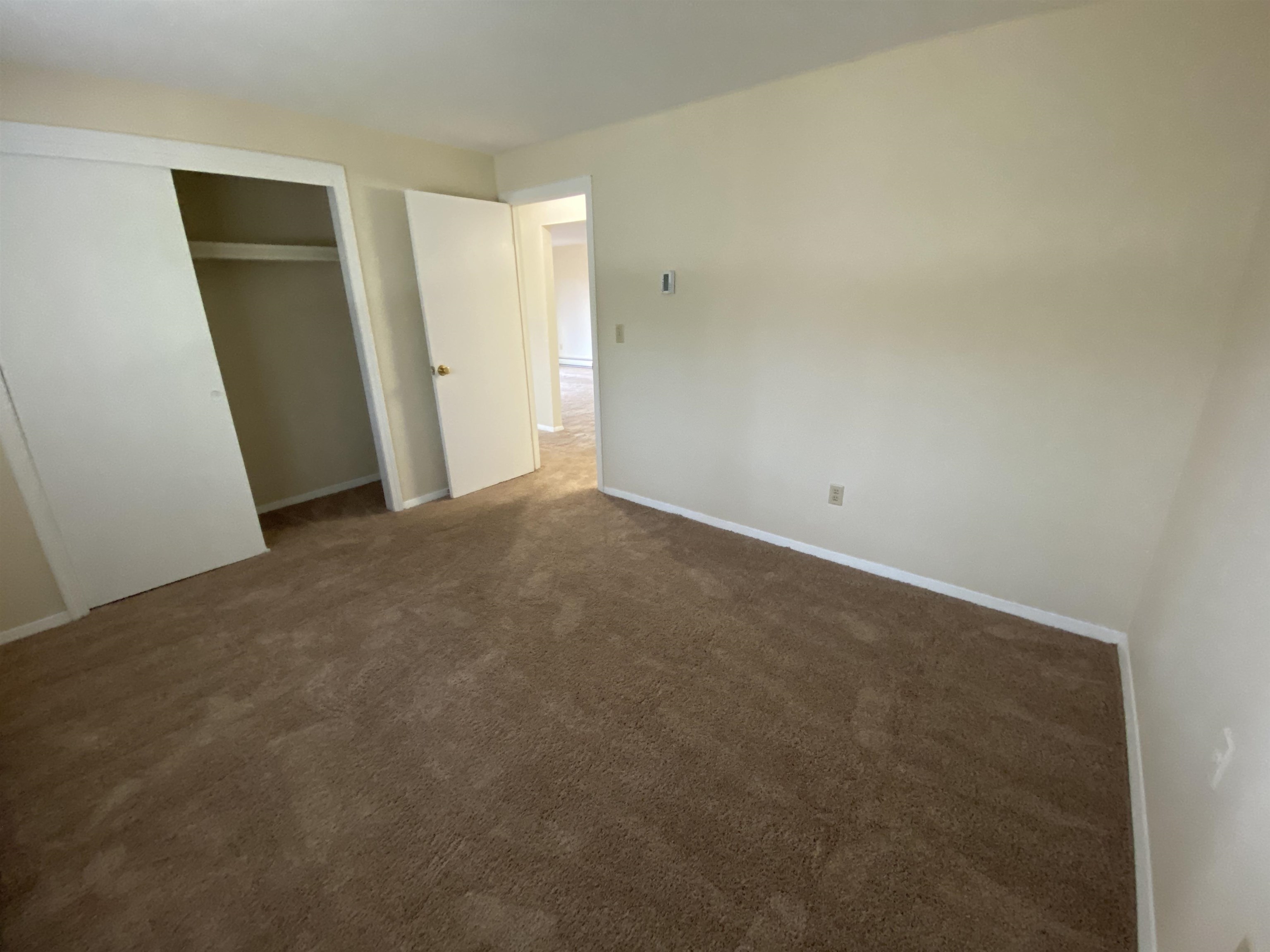 95 Powers Street, Unit 84 Milford, NH 03055 - Photo 25 of 40