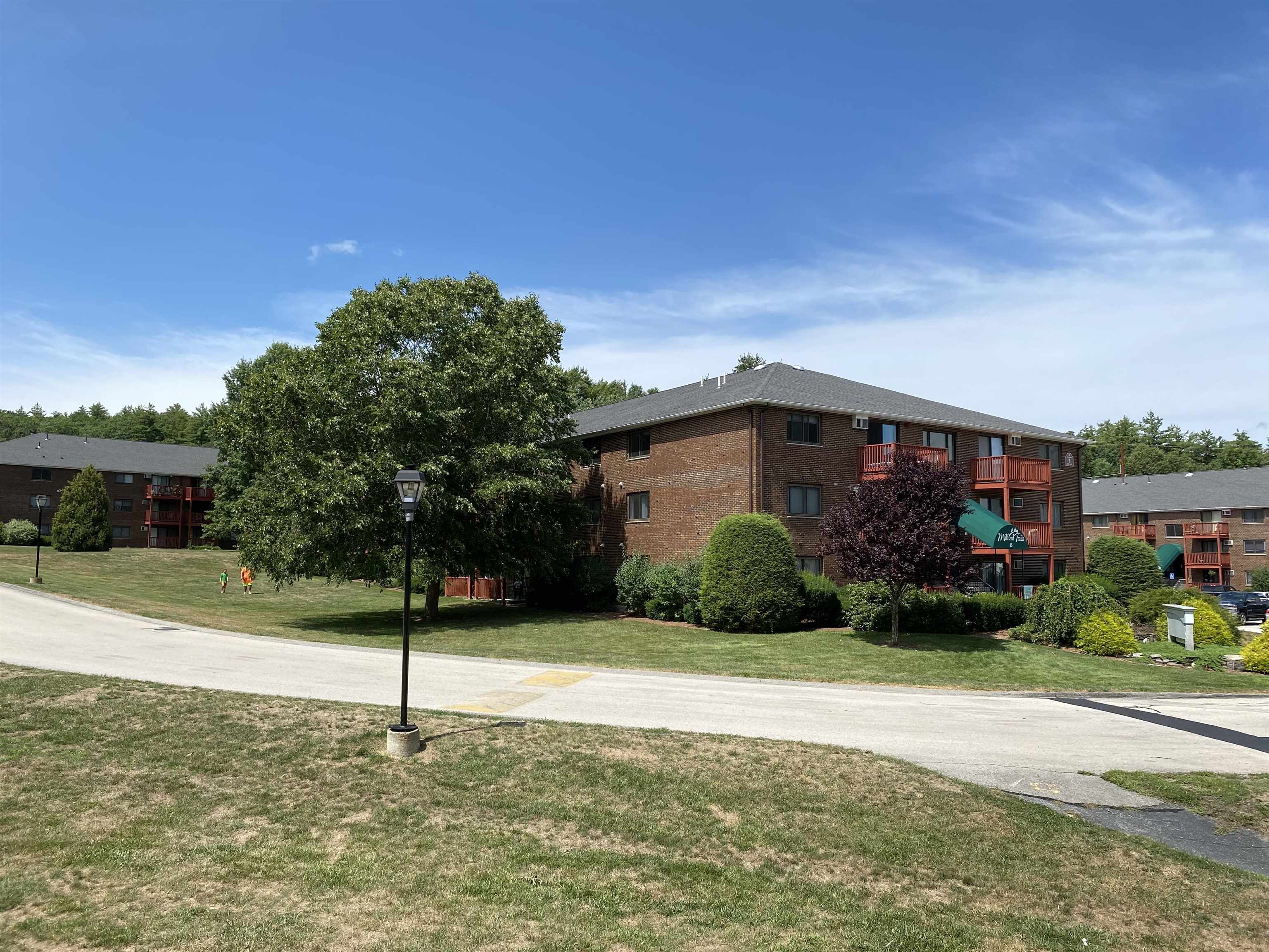 95 Powers Street, Unit 84 Milford, NH 03055 - Photo 6 of 40