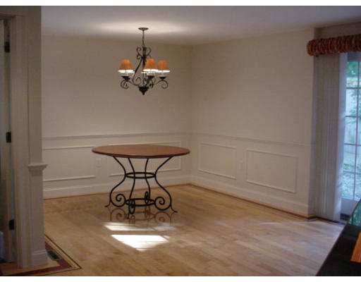 6 Thornton Road Waltham, MA 02453 - Photo 2 of 8