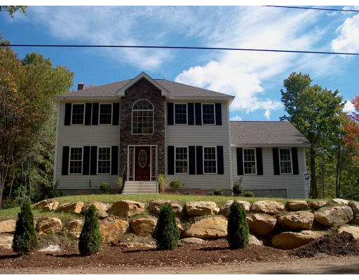 98 Henshaw Road Templeton, MA 01468 - Photo 3 of 19