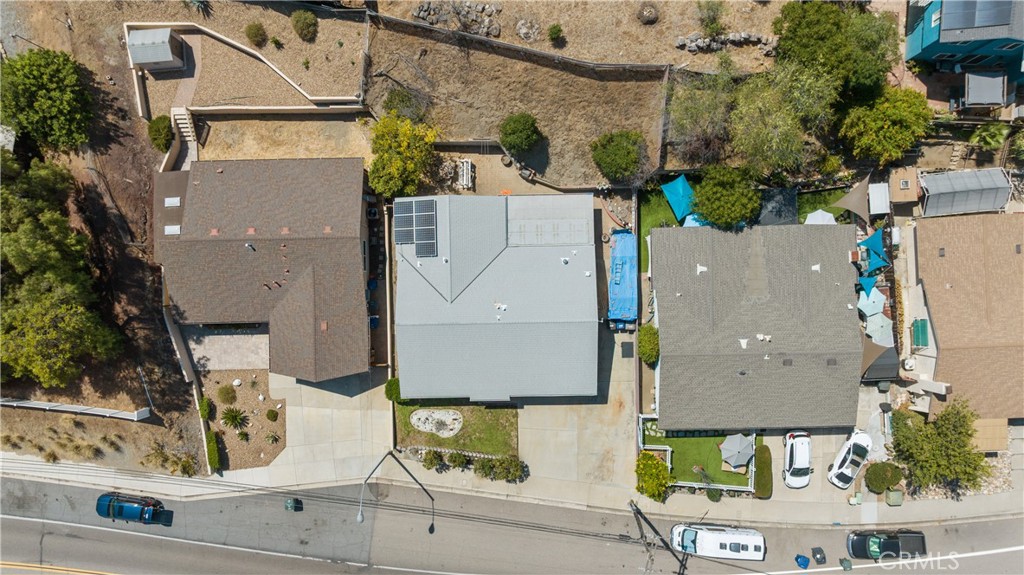 9152 Lakeview Road Lakeside, CA 92040 - Photo 28 of 32 an aerial view of houses with yard