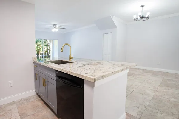 $439,000 | 5860 West Sample Road, Unit 204, Coral Springs, FL 33067