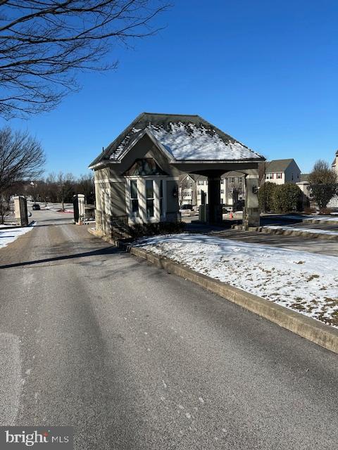 1010 Crest Way, Unit 304 York, PA 17403 - Photo 5 of 6