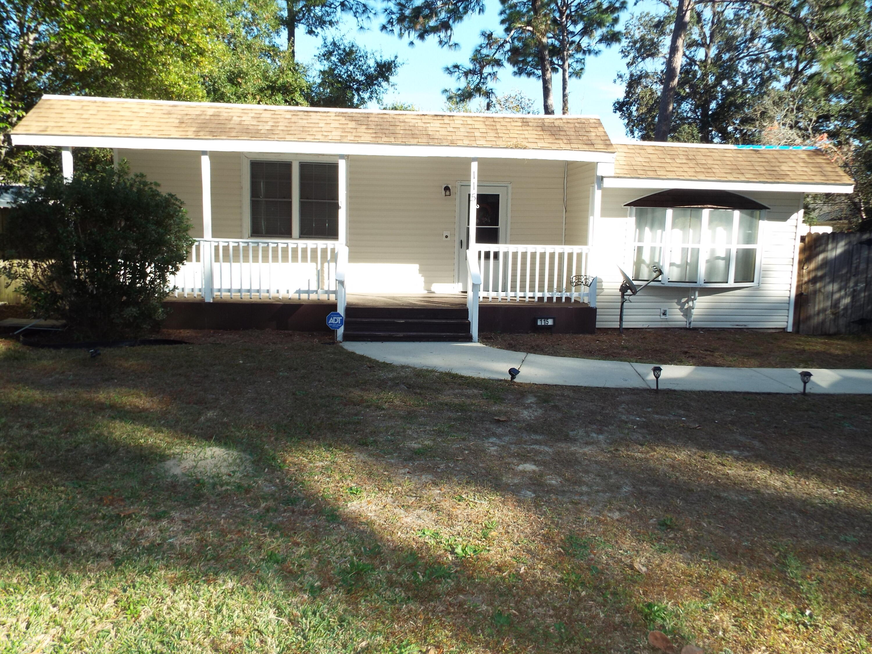 115 Hawkins Road Fort Walton Beach, FL 32547 - Photo 2 of 47 DSCF3560