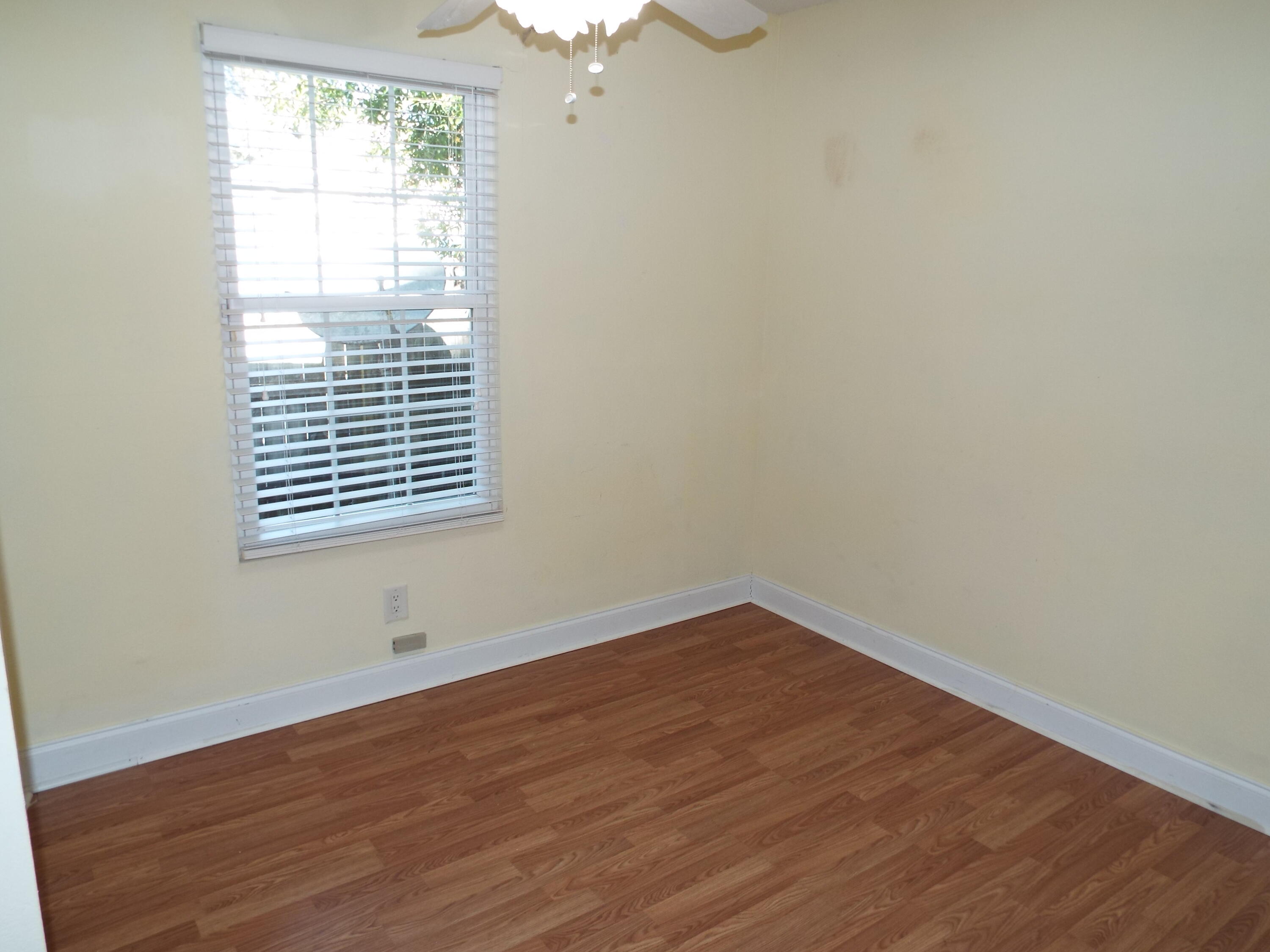 115 Hawkins Road Fort Walton Beach, FL 32547 - Photo 29 of 47 DSCF3486