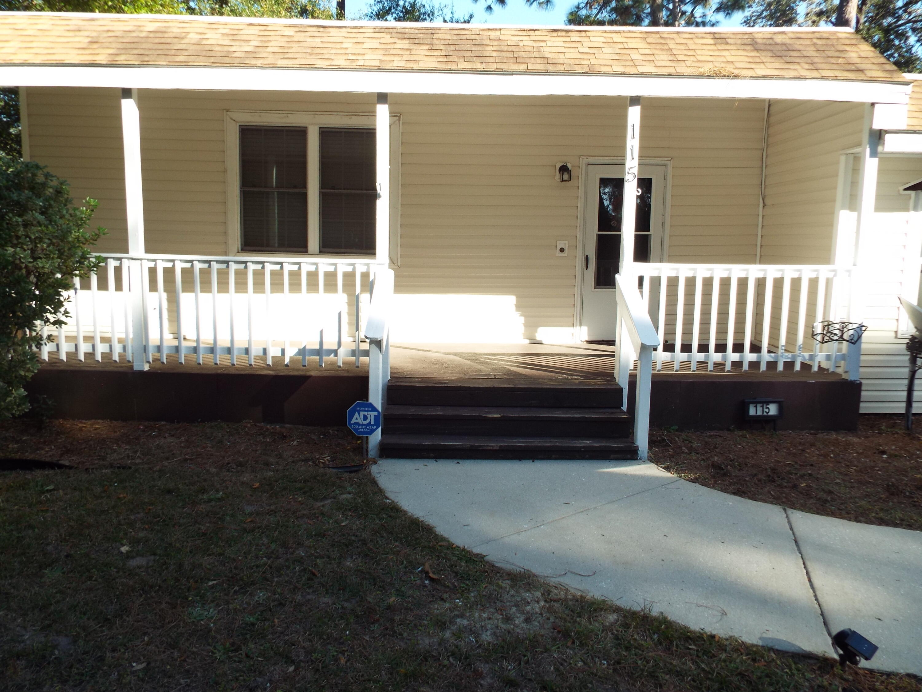 115 Hawkins Road Fort Walton Beach, FL 32547 - Photo 3 of 47 DSCF3562