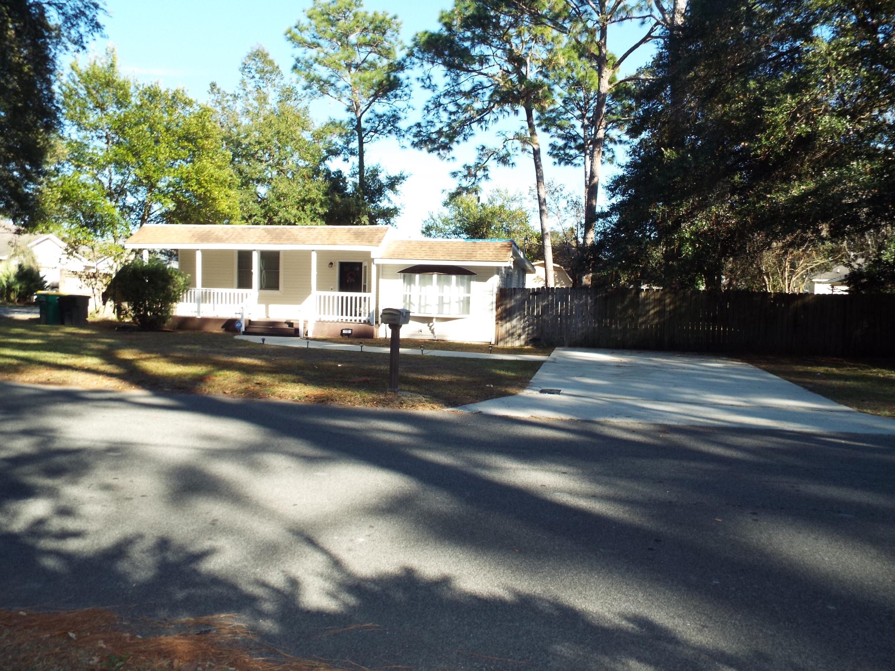 115 Hawkins Road Fort Walton Beach, FL 32547 - Photo 5 of 47 DSCF3554