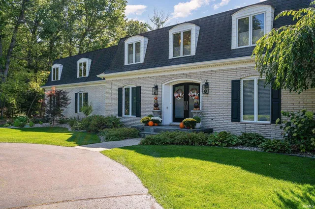 $1,600,000 | 25424 North Shore Drive, Elkhart, IN 46514
