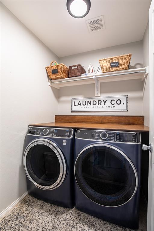 416 Allbright Road Celina, TX 75009 - Photo 28 of 40 a utility room with dryer and washer
