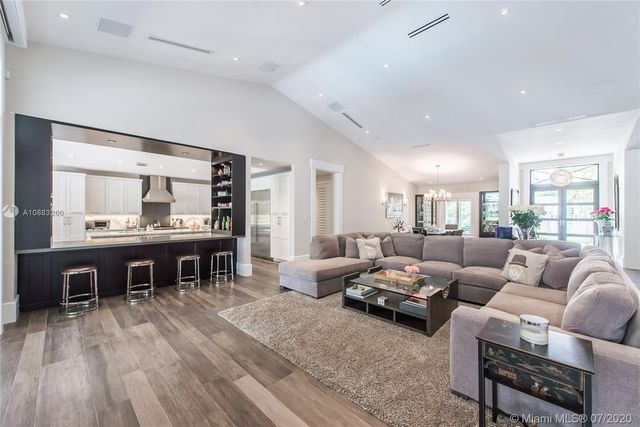 $2,895,000 | 1550 Salvatierra Drive, Coral Gables, FL 33134