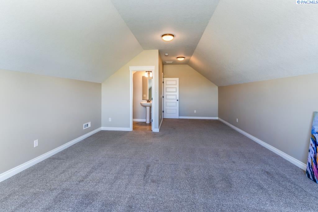 86705 Sagebrush Road Kennewick, WA 99338 - Photo 22 of 41 Gallery Image 22