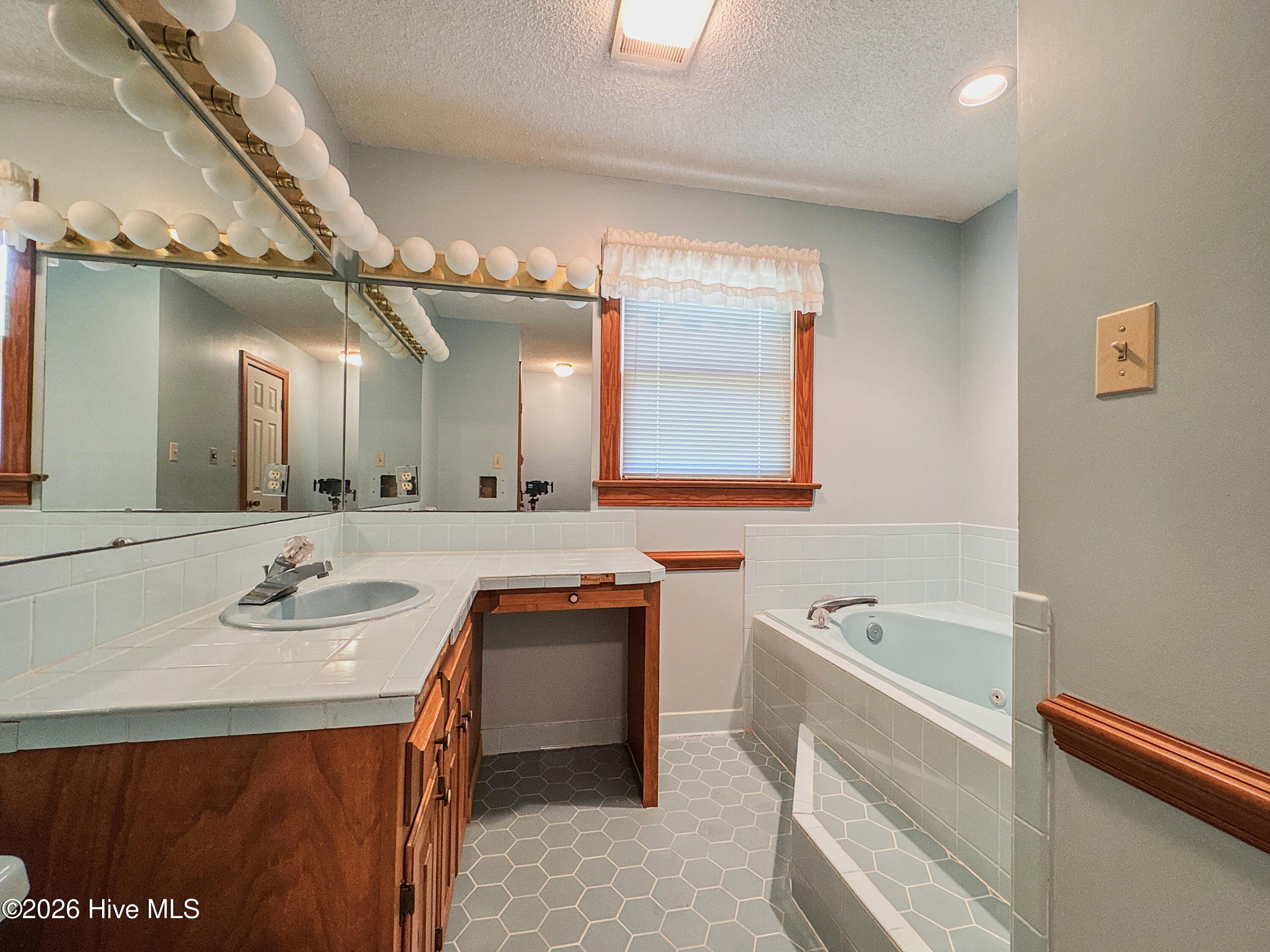 5493 Autry Road Rocky Mount, NC 27803 - Photo 24 of 51 Primary Bath