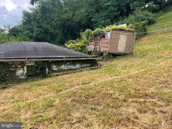 $49,900 | 432 Pine Avenue, Cumberland, MD 21502