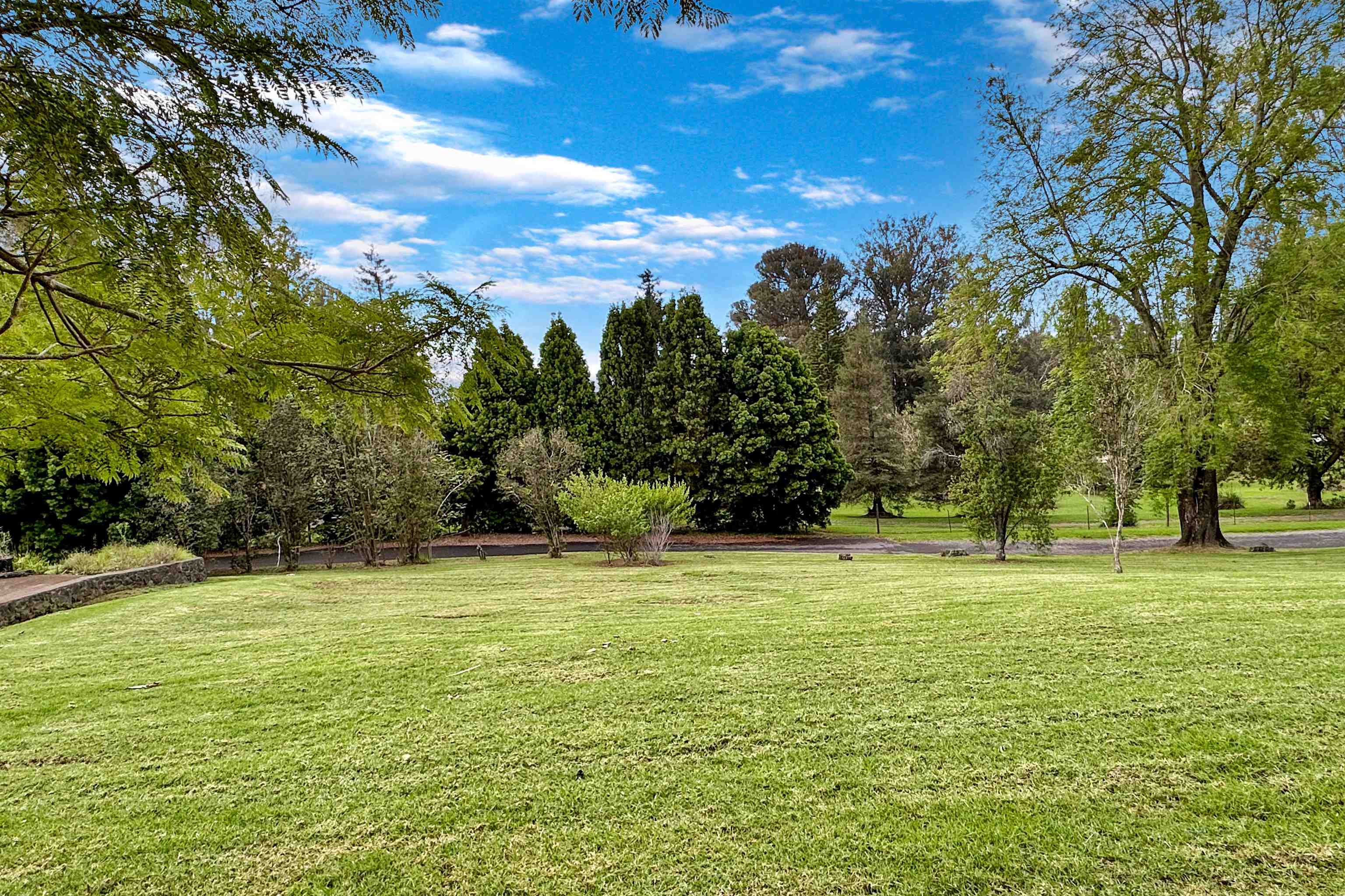 2400 Piiholo Road Makawao, HI 96768 - Photo 12 of 45