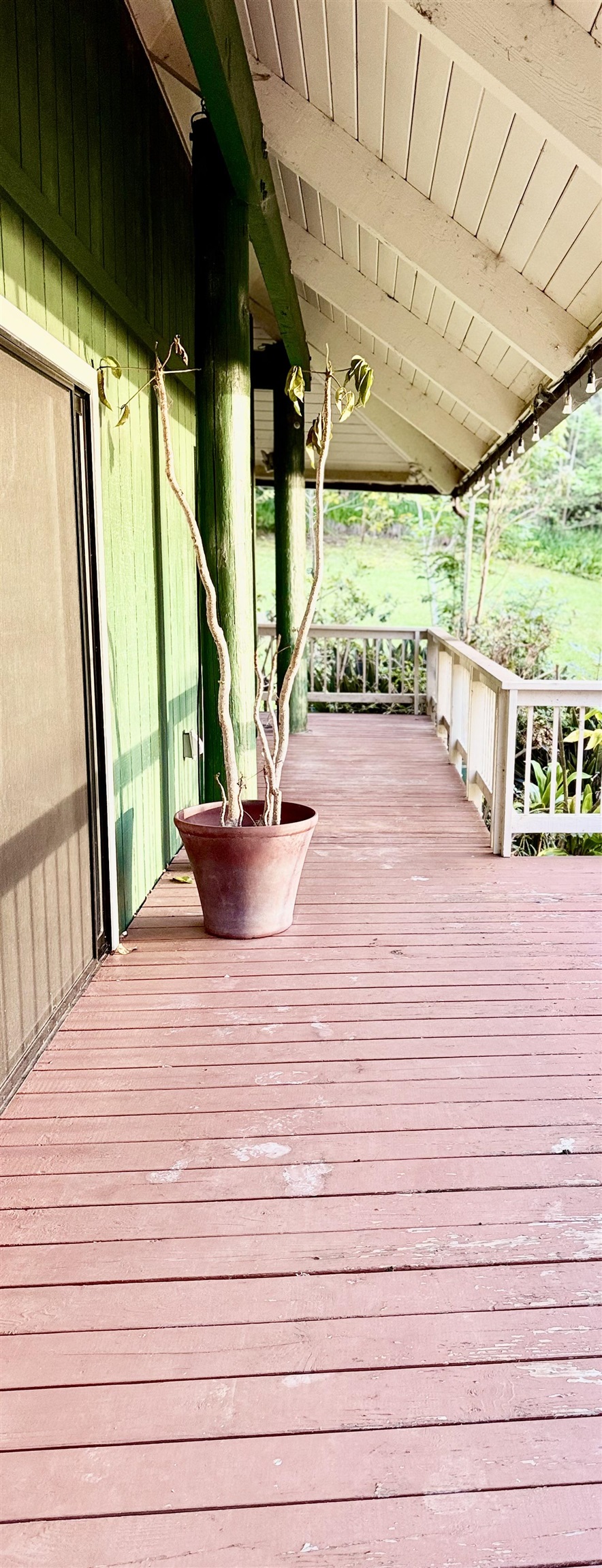 2400 Piiholo Road Makawao, HI 96768 - Photo 23 of 45 a view of a porch with wooden floor