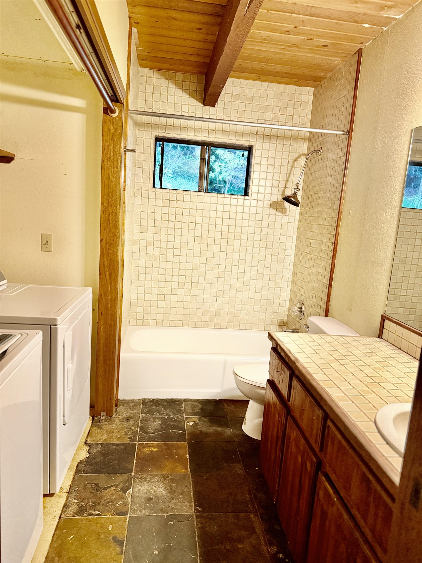 2400 Piiholo Road Makawao, HI 96768 - Photo 28 of 45