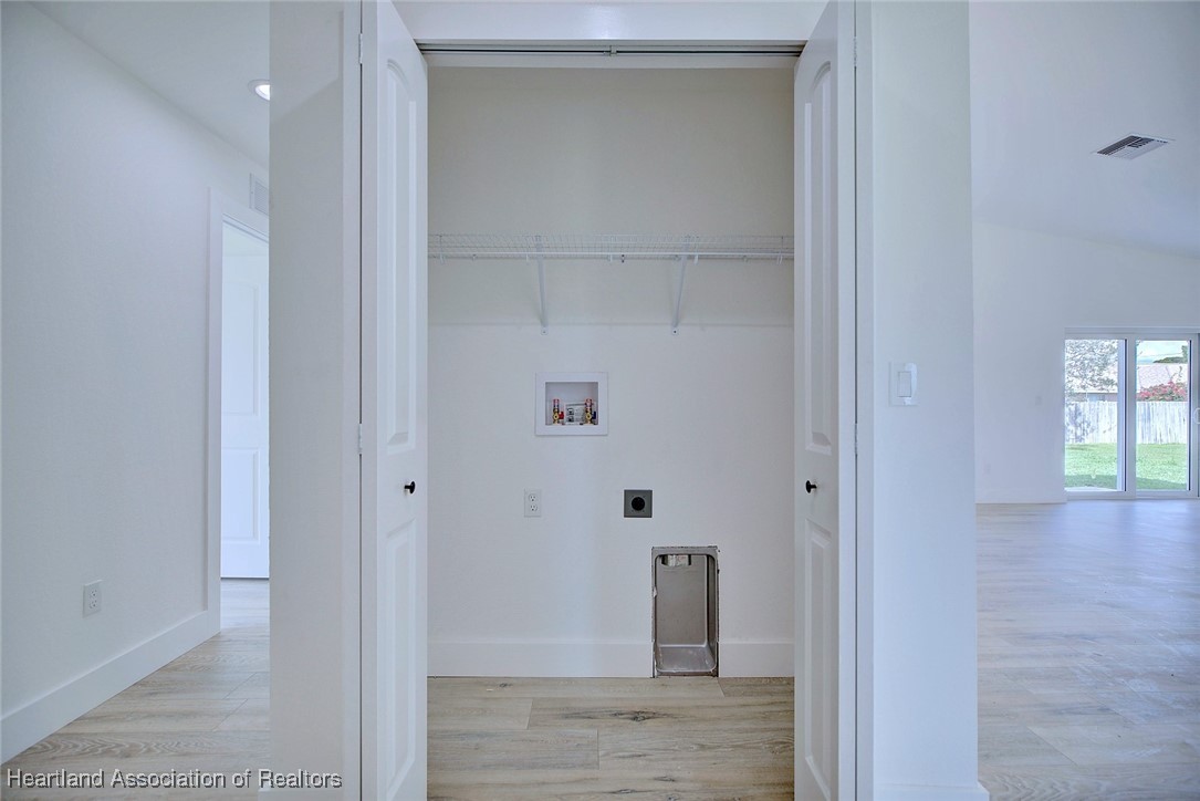 121 Grape Road Northwest Lake Placid, FL 33852 - Photo 12 of 27 Gallery Image 12