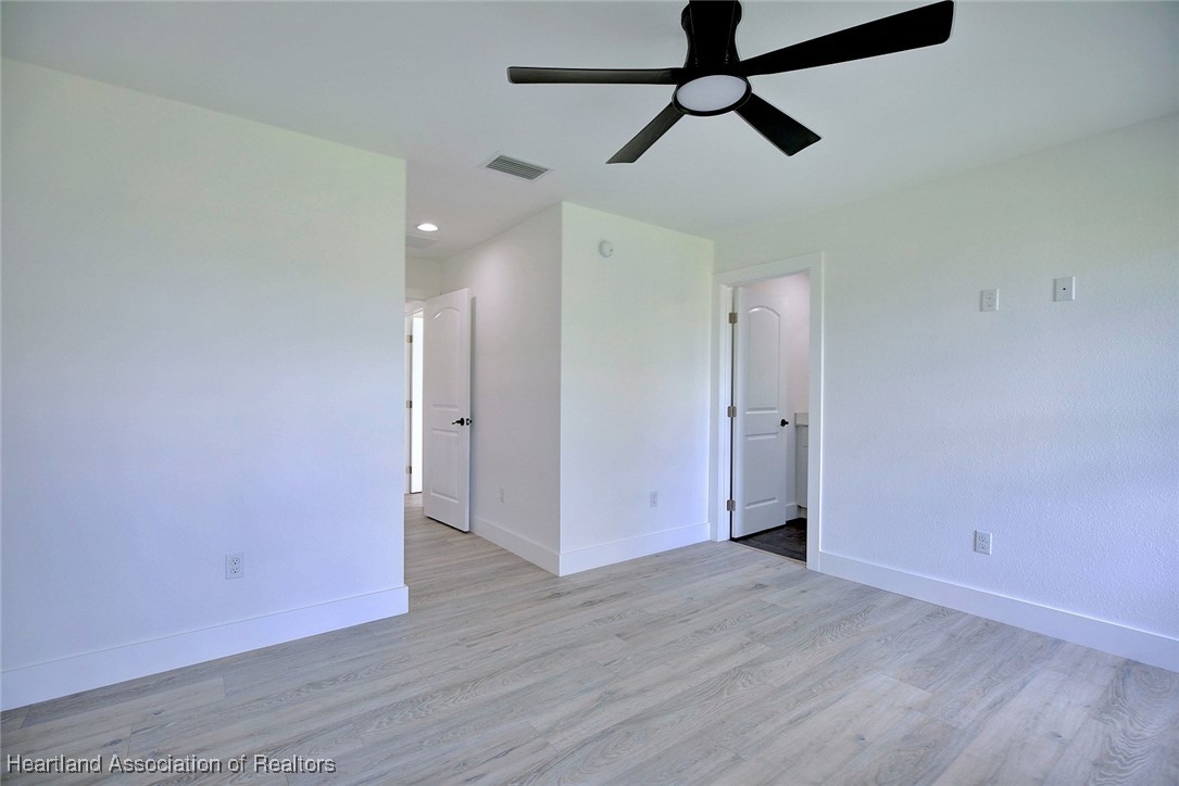 121 Grape Road Northwest Lake Placid, FL 33852 - Photo 21 of 27 Gallery Image 21