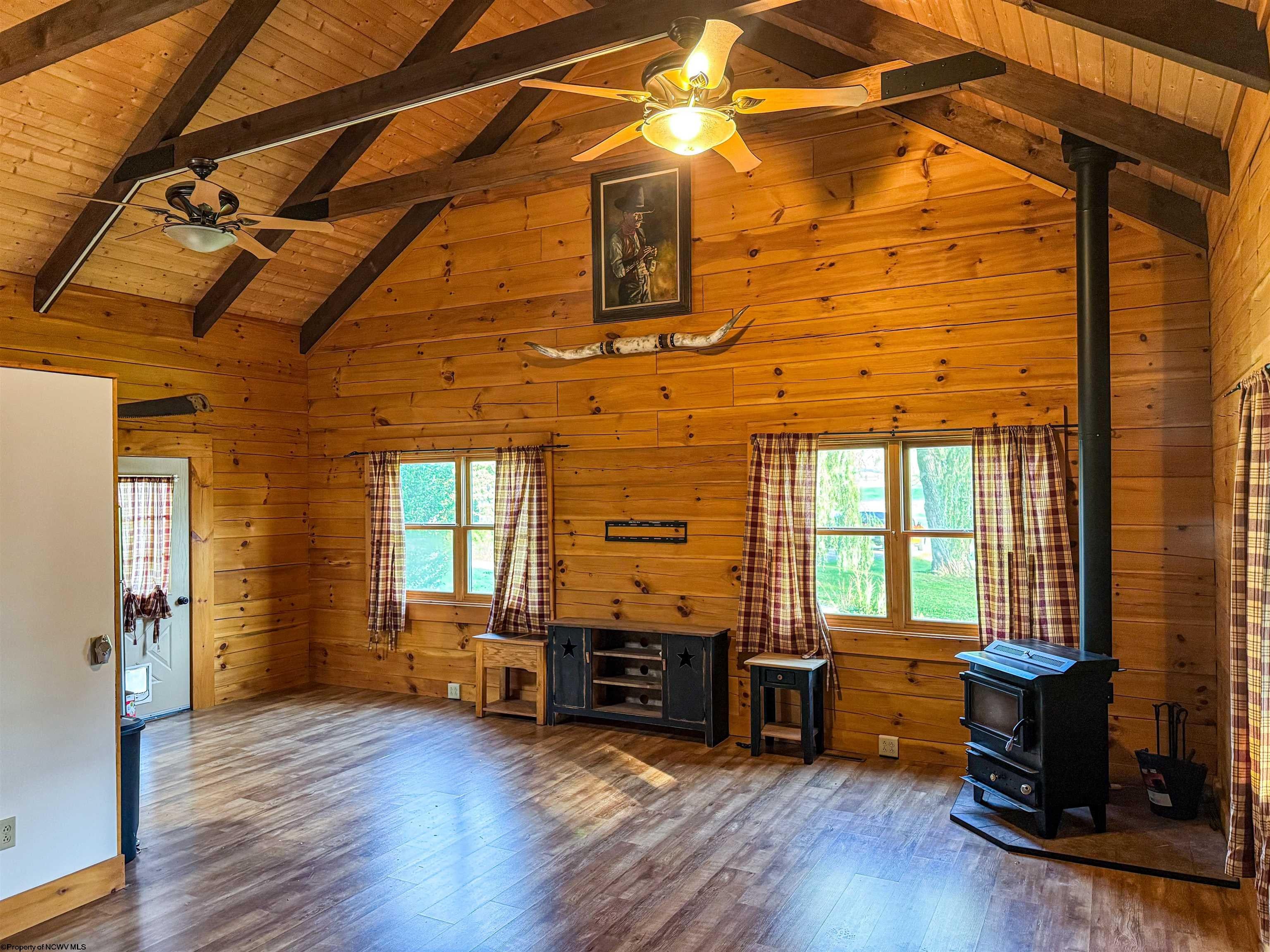 275 Grays Run Road Farmington, WV 26571 - Photo 7 of 20 Gallery Image 7