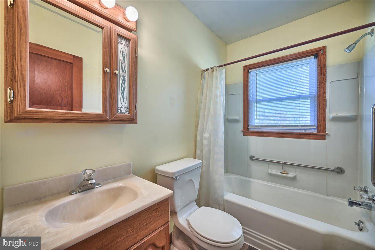 3080 Spring Road Carlisle, PA 17013 - Photo 22 of 23 Gallery Image 22