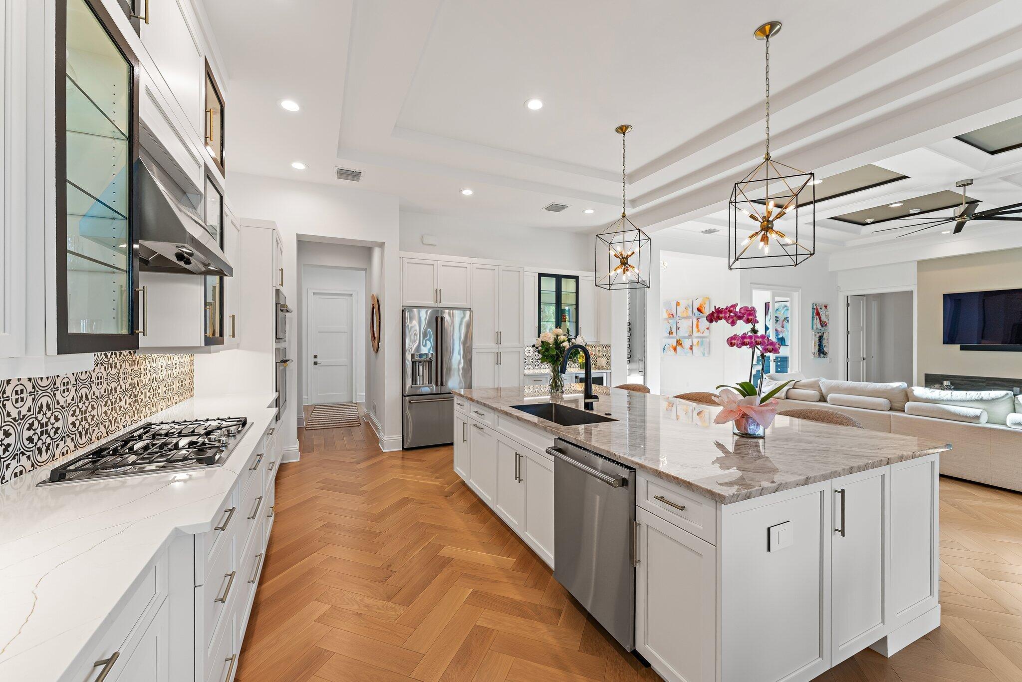 17560 Southeast Conch Bar Avenue Jupiter, FL 33469 - Photo 19 of 57 019-17560SEConchBarAve-Jupiter-SMALL