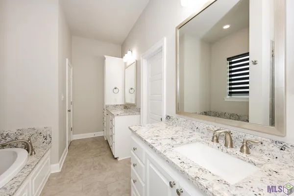 $435,000 | 59620 Thomas Ross Drive, Plaquemine, LA 70764