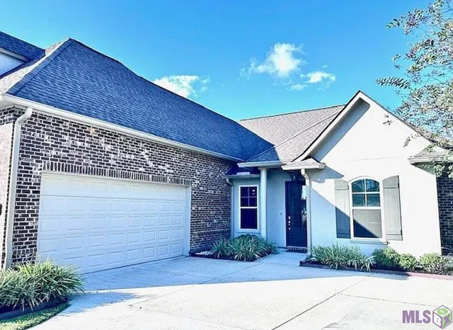 $441,000 | 59620 Thomas Ross Drive, Plaquemine, LA 70764