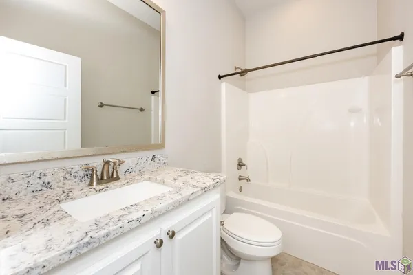 $435,000 | 59620 Thomas Ross Drive, Plaquemine, LA 70764