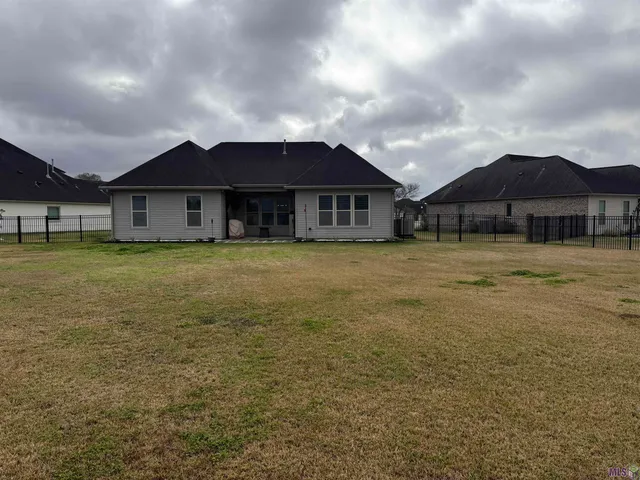 $441,000 | 59620 Thomas Ross Drive, Plaquemine, LA 70764